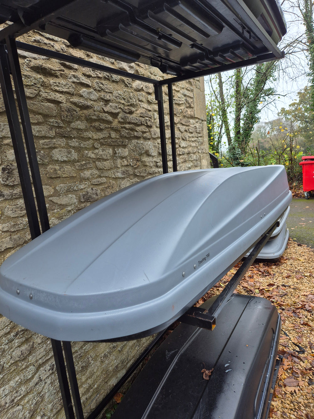 Thule Tour 700 - Alpine Box - Used