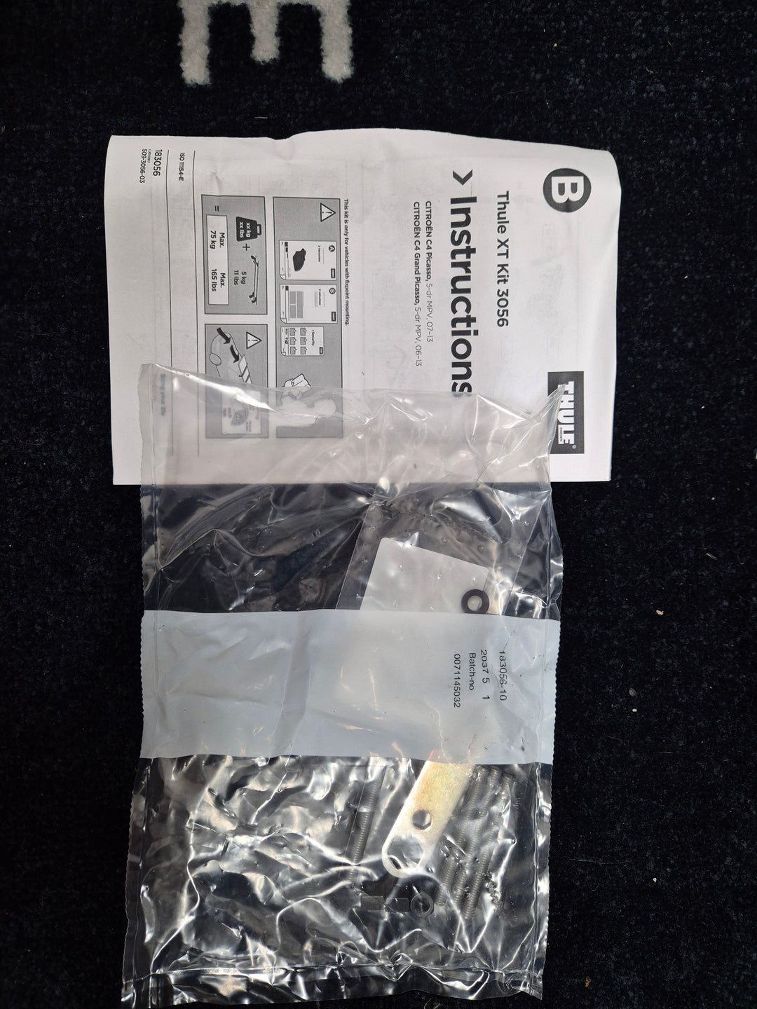 Thule 18356-10 Spare Fitting Kit Bolt set for 3056 Fitting Kit only