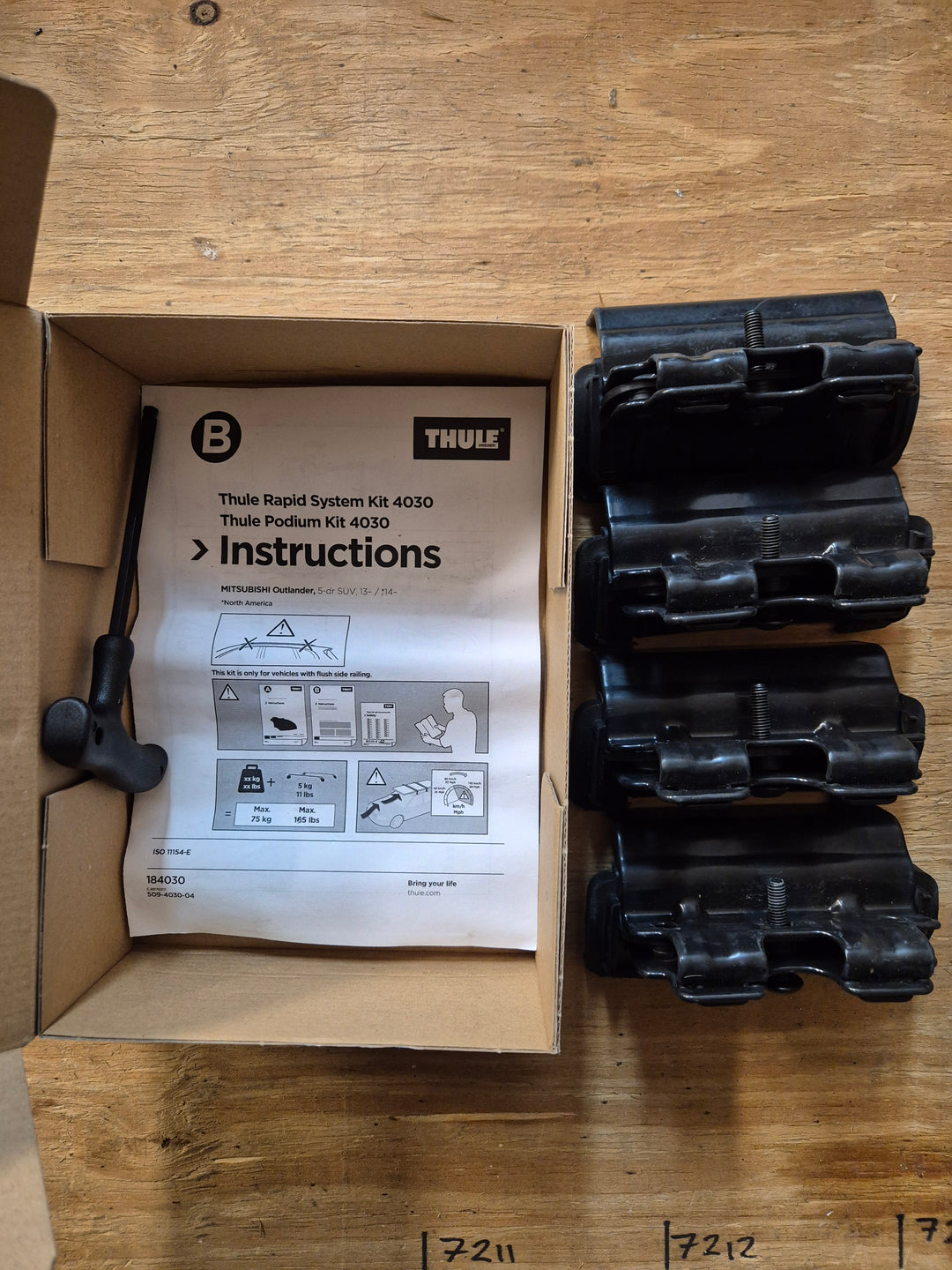 Thule 4030 Fitting Kit - MITSUBISHI Outlander, 5-dr SUV, 13– Used