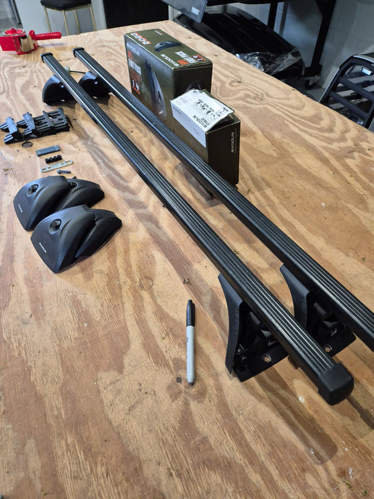 Roof bar set for BMW 1 Series Fixed points - Check models in description (F028-Fp3-S120)