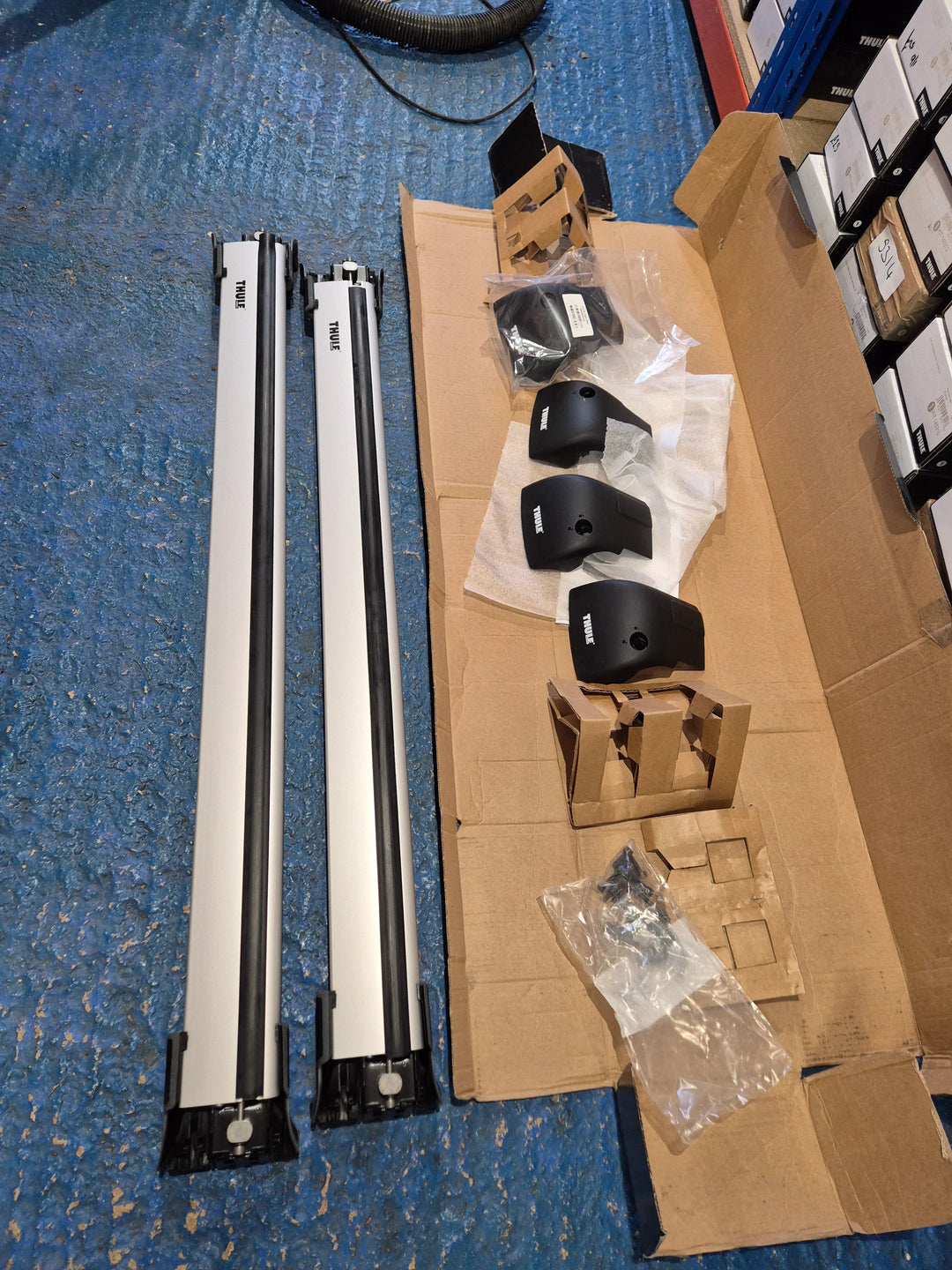 Thule 9595 & 4023, Wingbar Edge  set for BMW X3, 10-17 SUV