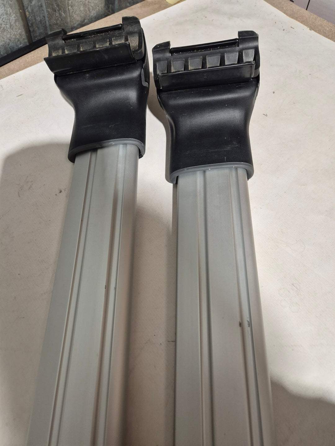 Thule Wingbar Edge set for Mitsubishi Outlander 2013 to 21 (9595 & 4030)