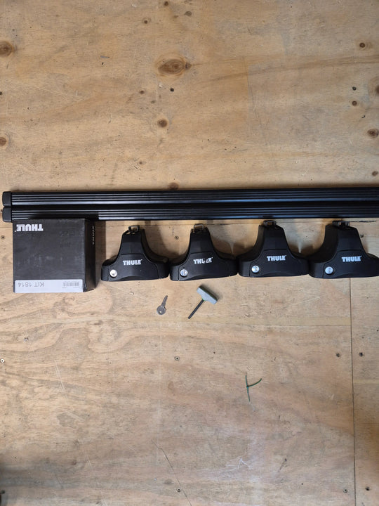 Thule Roof Bars for Ford Mondeo Estate 2015 onward - Flat roof (1814 - 754 - 762)