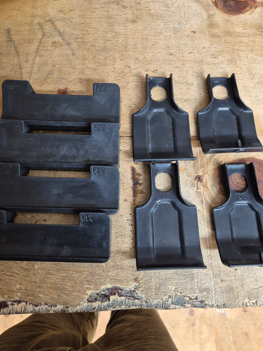 Thule 1672 Fitting Kit - VW Up 2012 onward & others USED