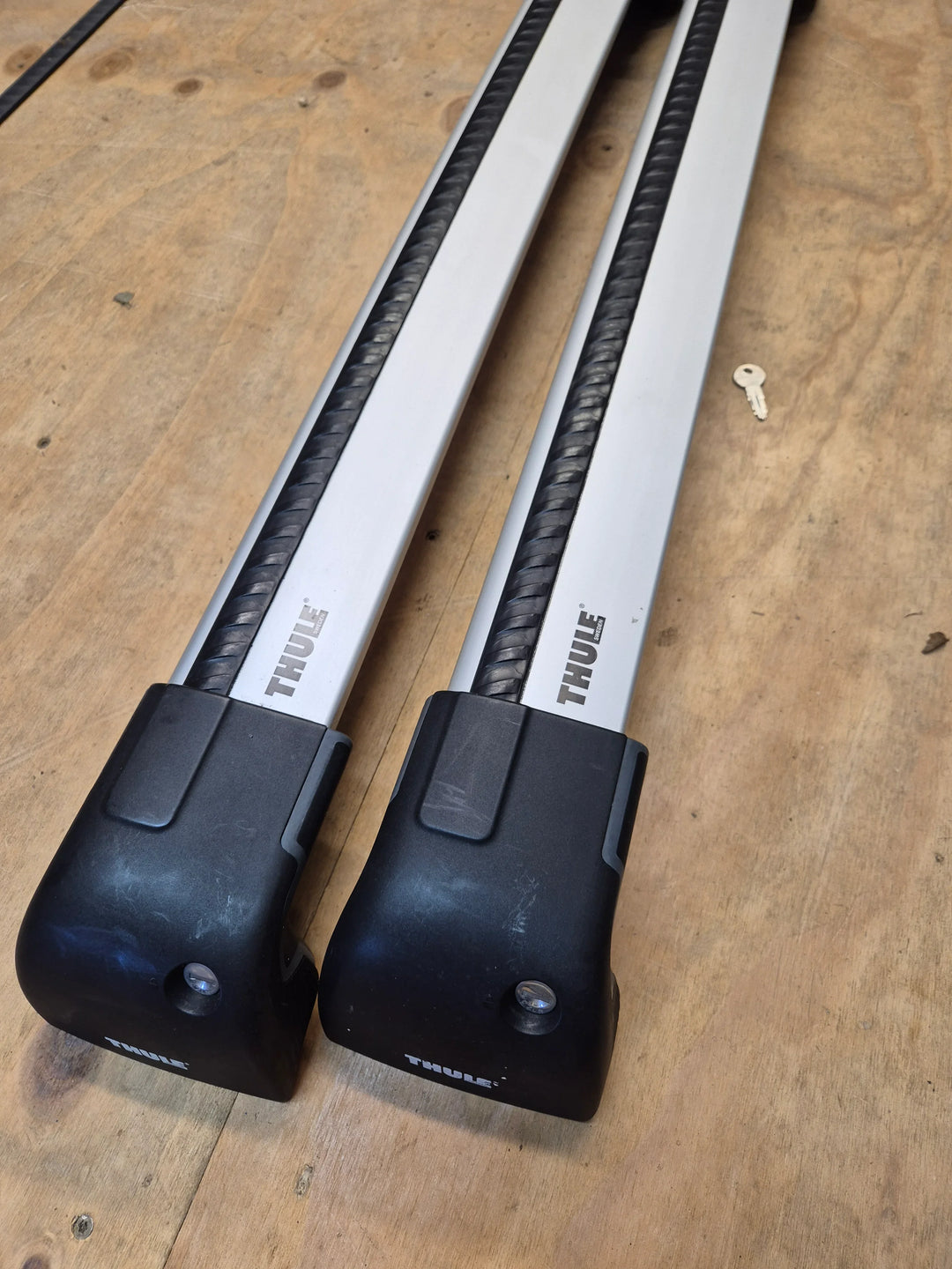 Thule 9591 & 4020, Wingbar Edge Black set for Mini Cooper 2014- Used
