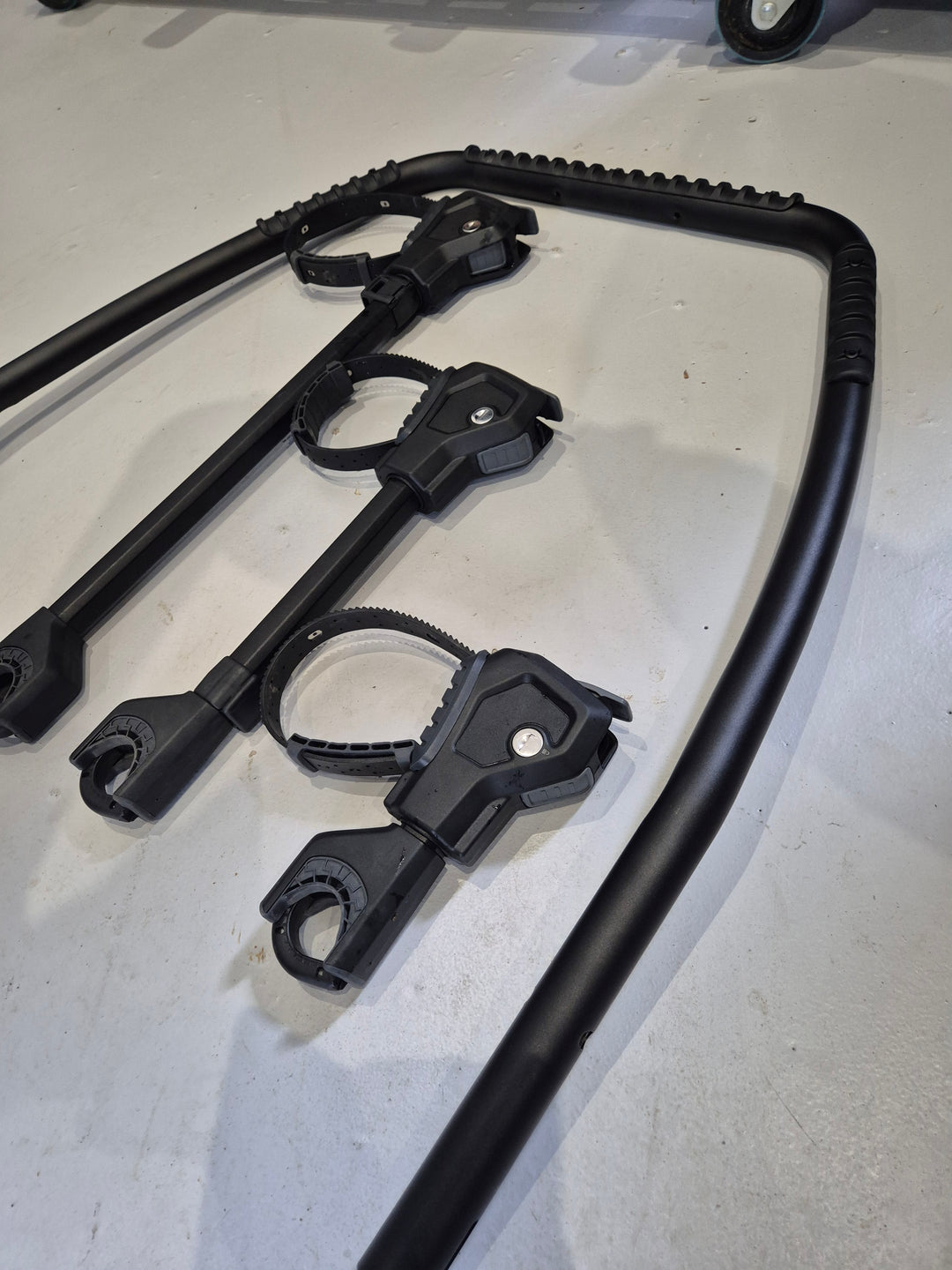 Thule Velospace XT 3 - Bike arm upgrade to Velospace 3 model.