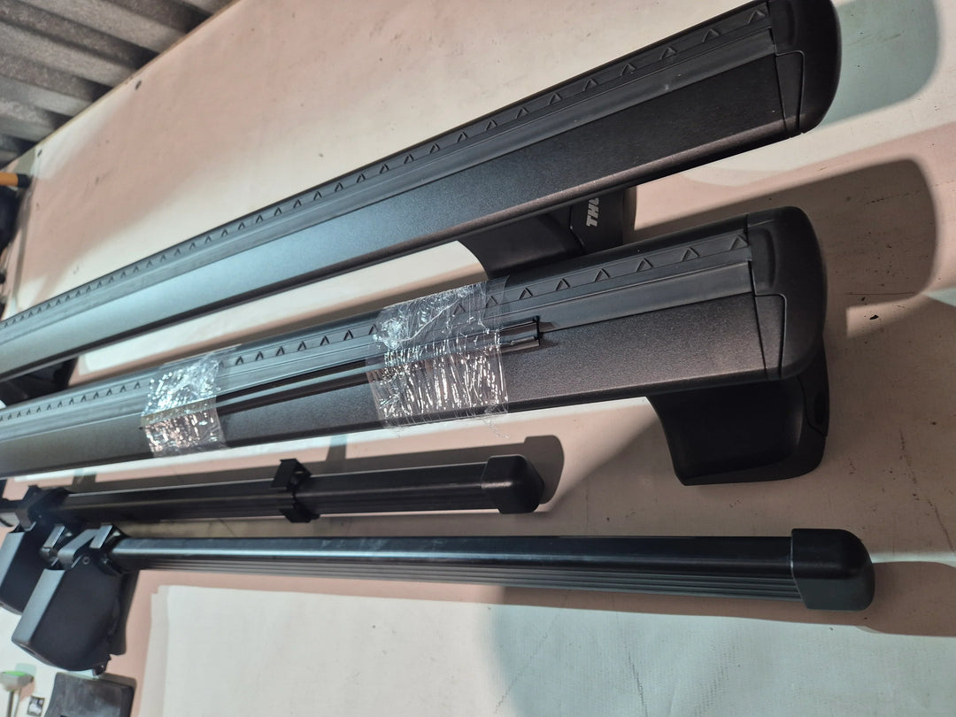 Thule Wingbar Evo Bar set for FORD Fiesta 08-17 3-Dr ( 1503 - 711220 - 754 - 774)