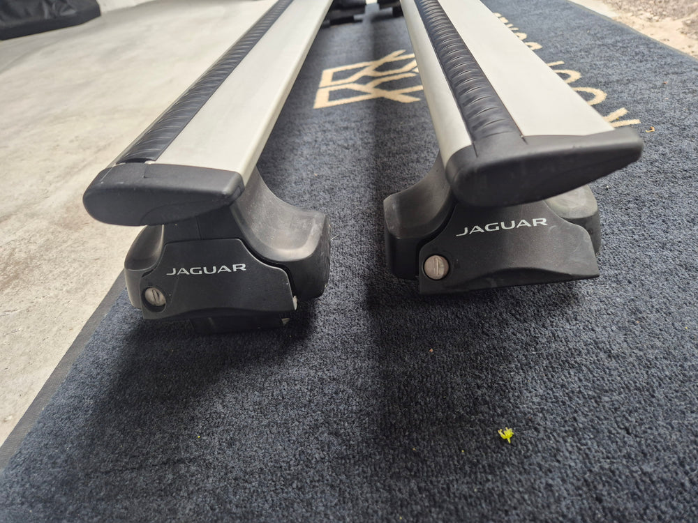 Jaguar XF Saloon Roof Bars