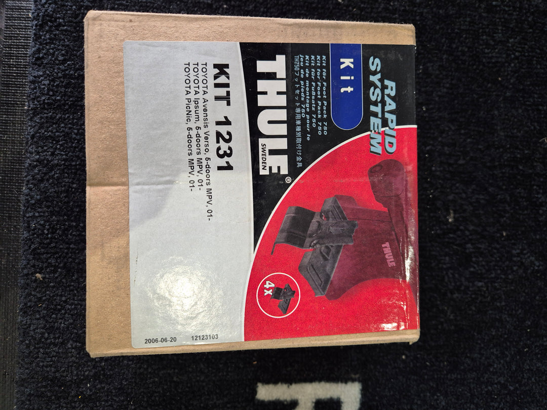 Thule 1231 Fitting Kit TOYOTA Avensis Verson 2001 onward and others