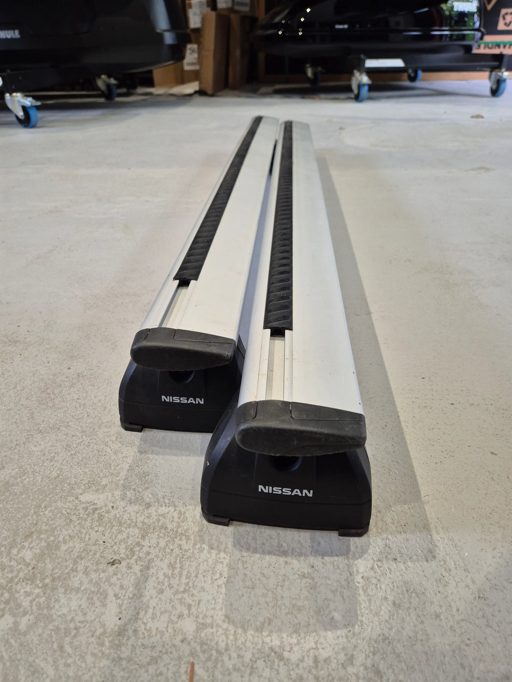 Nissan Qashqai 2014 - 21 Raised Rail Roof Bars OEM