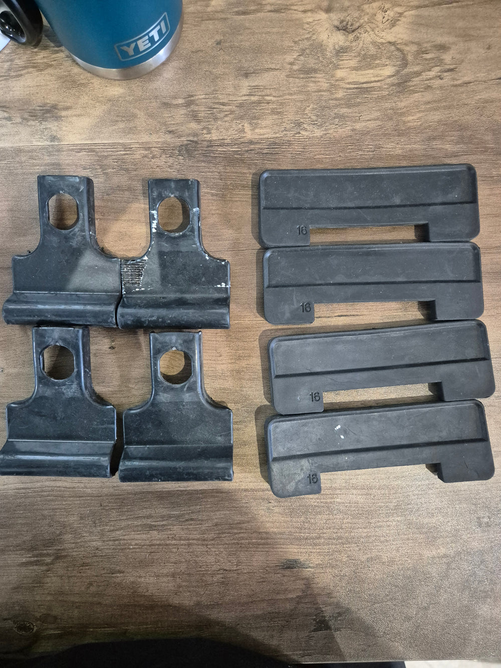 THULE 1109 Fitting Kit KIA Sportage(Mk 1), 3-dr SUV, 96-03 (Normal Roof) - Used