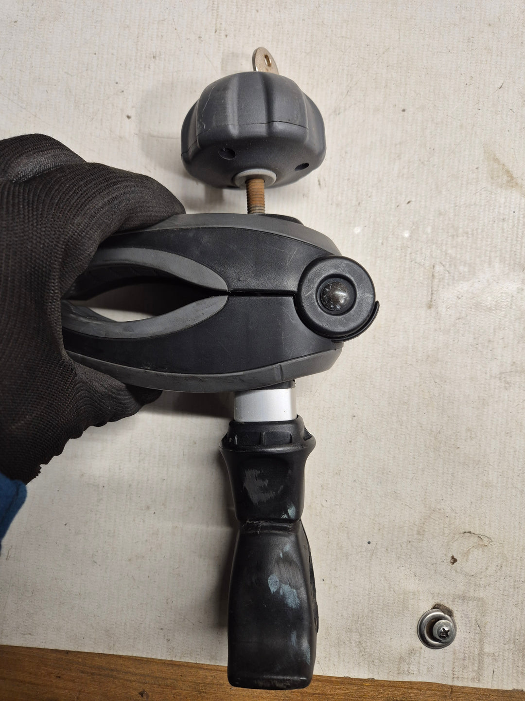 Thule 52695 Velocompact arm 1 - Replacement part used