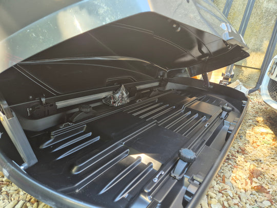 Thule Motion XT L - Titan Grey - Used - summer Clearance