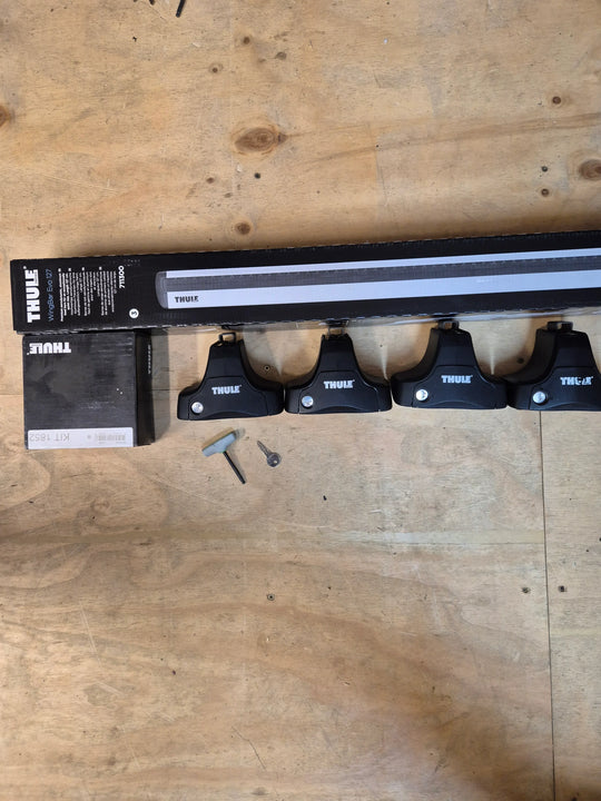 Thule Wingbar Evo set for HONDA Civic Hatch 2017 onward ( Without Glass Roof ) ( 1852 - 754 - 7113 )