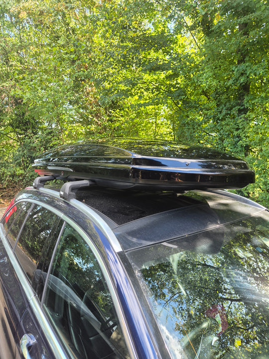 Thule Dynamic 900 Roof Box - Premium Slimline model - Used