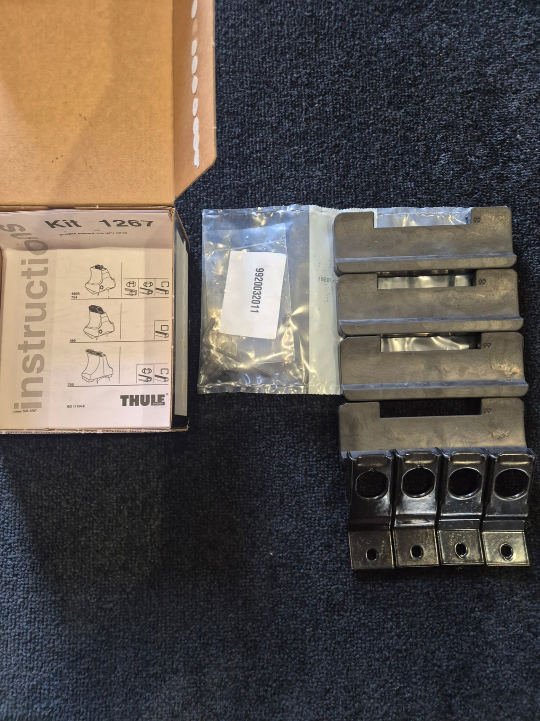 Thule 1267 Fitting Kit TOYOTA Alphard 2002 - 2008 - Very Rare