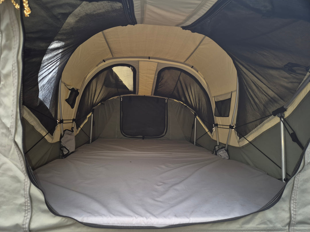 Thule Approach Roof Tent M Pelican Grey - Ex Display - Collection only