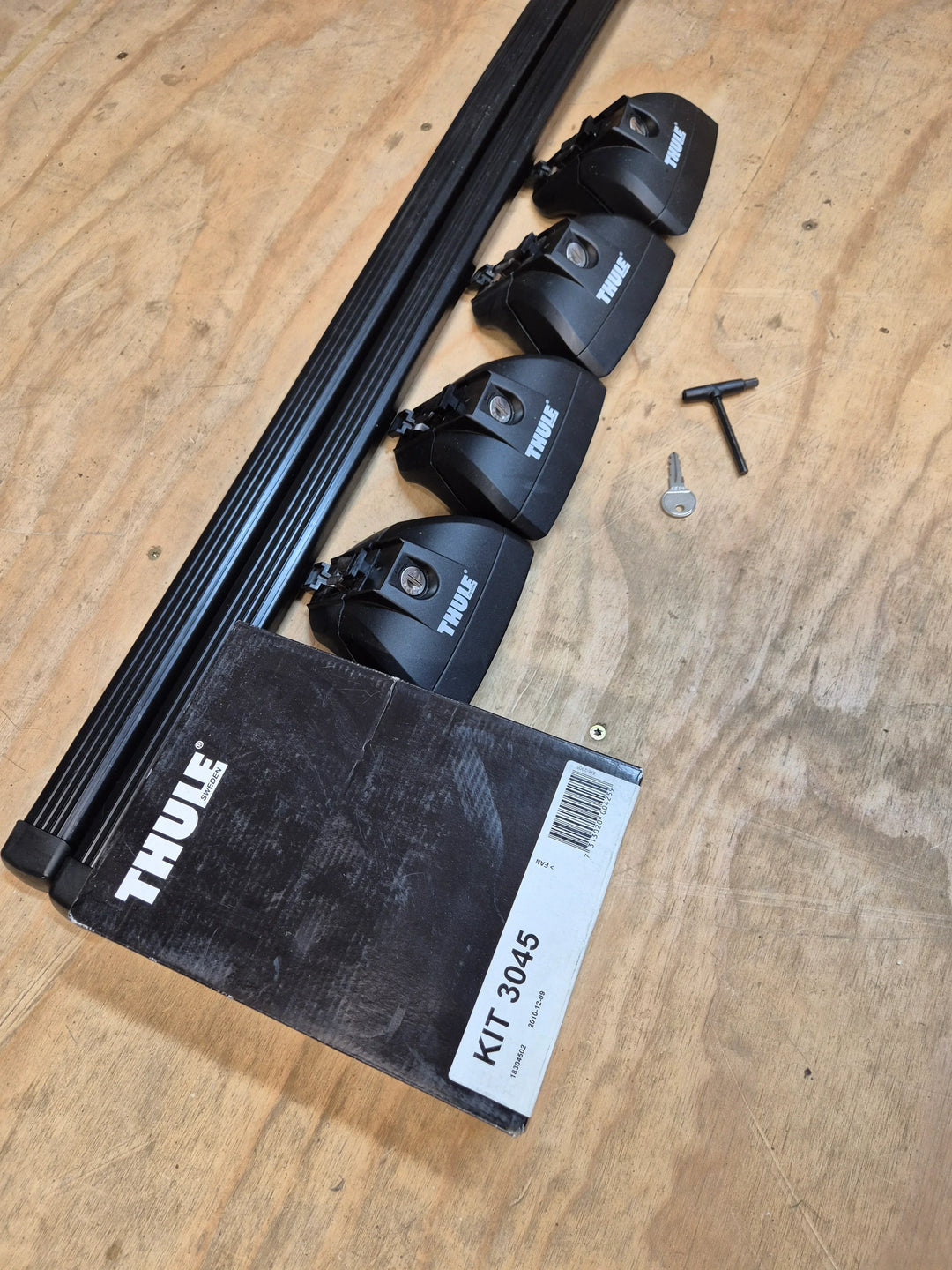 Thule Roof Bars for Nissan Interstar Mk II Fixed Point 2002 - 10 ( 3045 - 7215 - 753 )