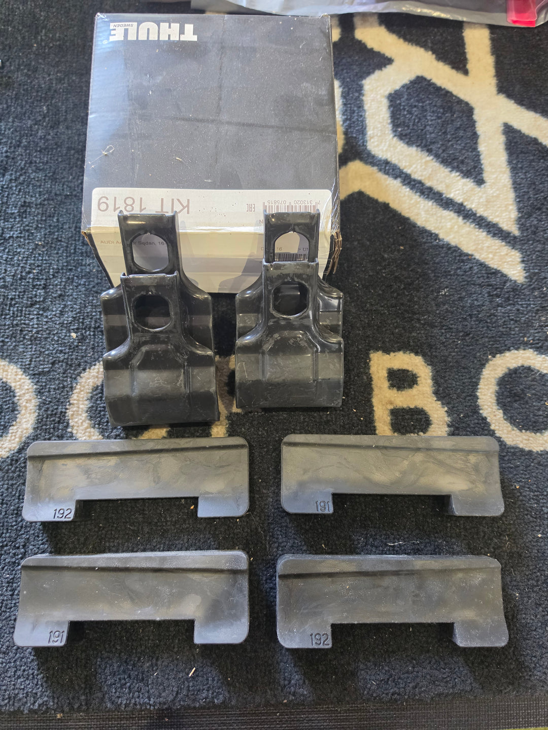 Thule 1819 Fitting Kit AUDI A4, 4-dr Saloon 16- used
