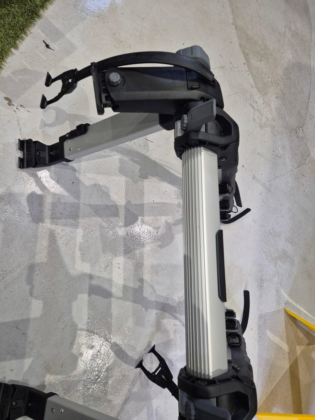 Thule OutWay Hanging 3 - 995 - New unboxed