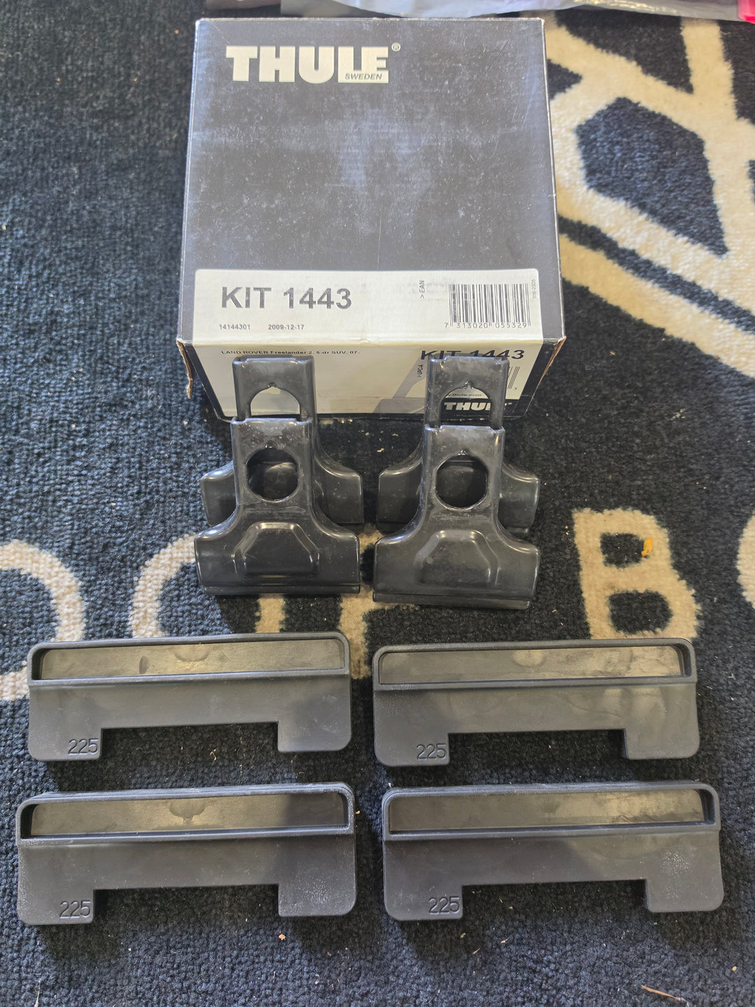 Thule 1443 Fitting Kit LAND ROVER Freelander 07- Normal Roof used