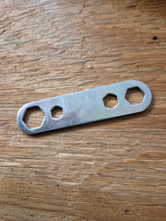 Thule 3073 Fitting Kit Spare Parts TOYOTA Avensis, 5-dr Estate, 09–