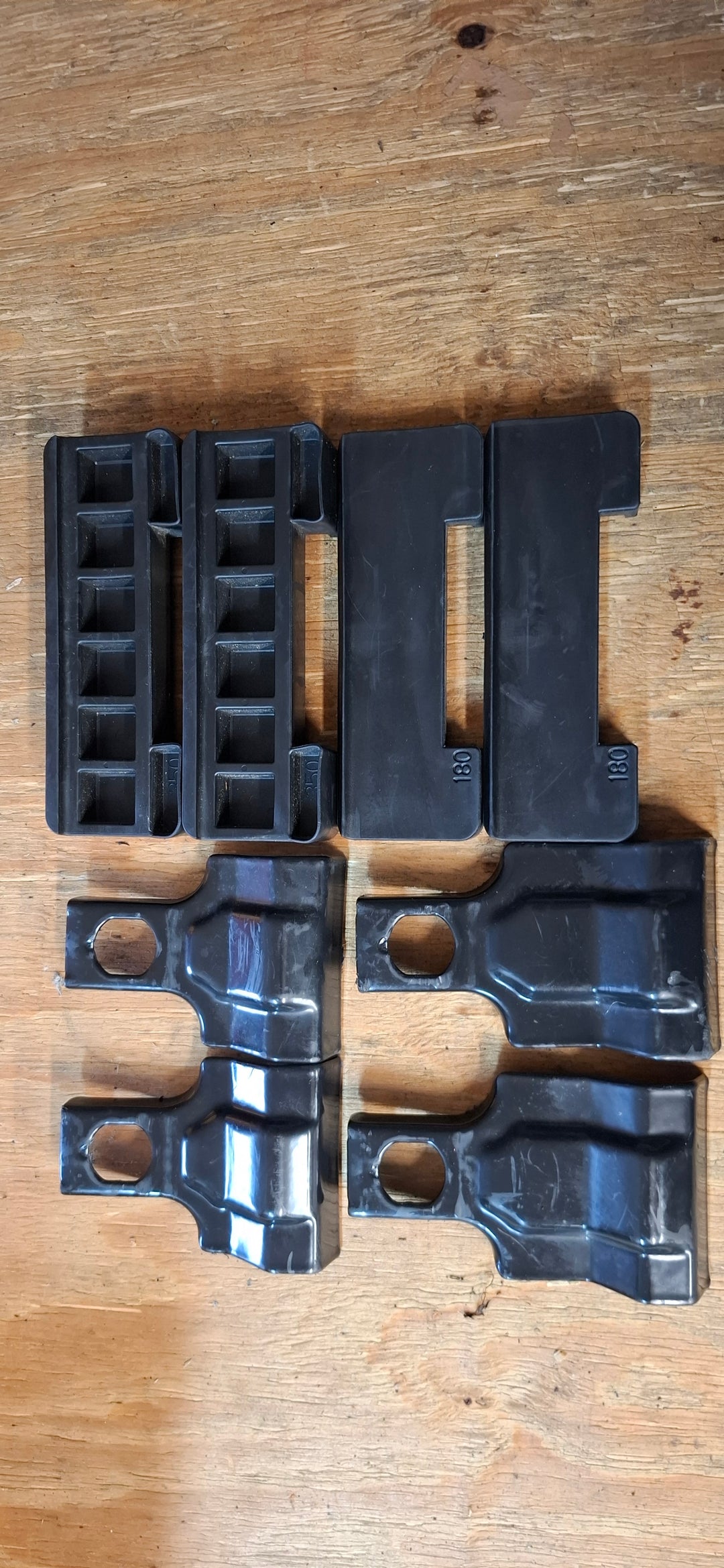Thule 1619 Fitting Kit NISSAN Juke 2010 onwards Used