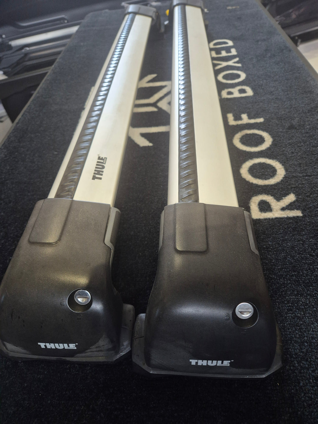 Thule Wingbar Edge set for BMW 1-Series 2012 - 2024 (9594 & 3028)