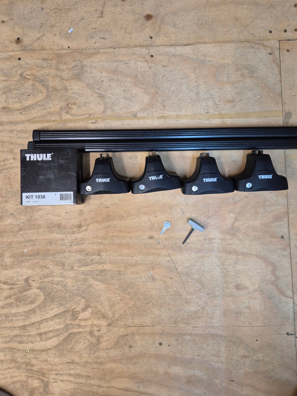 Thule Roof bars for Renault Scenic 97 - 2002 Mpv ( 1036 - 754 - 761)
