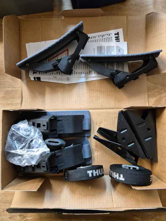 Thule 874 Kayak Carrier - New