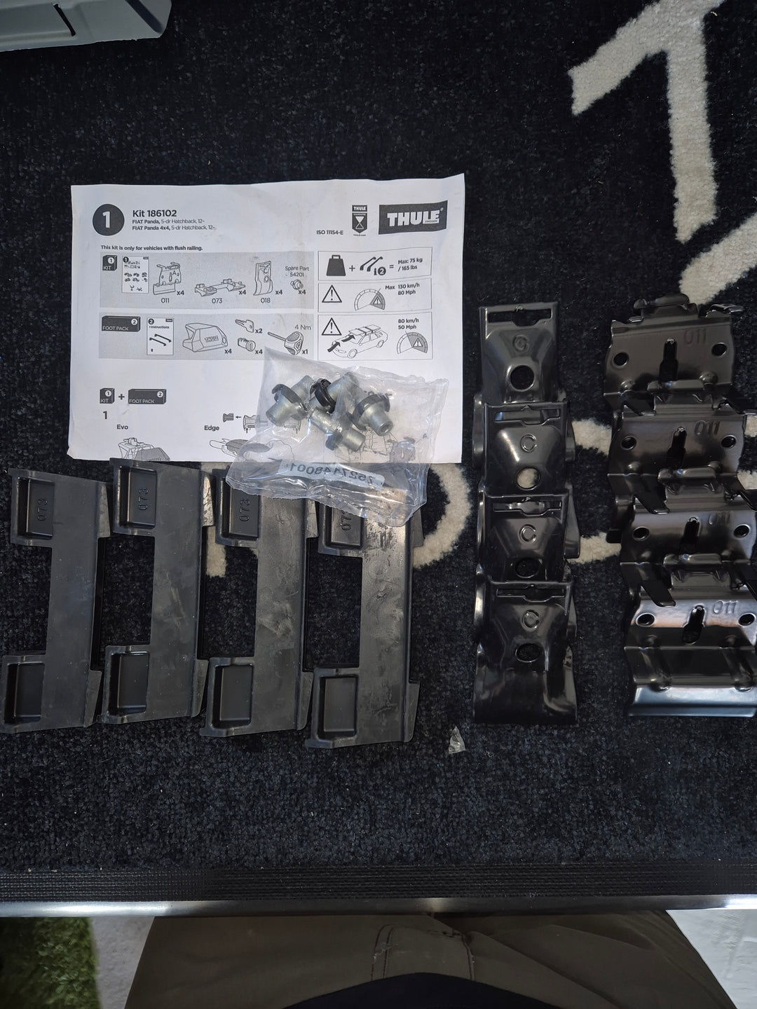 Thule 6102 Fitting Kit - FIAT Panda 2012- ( Flush Rails)
