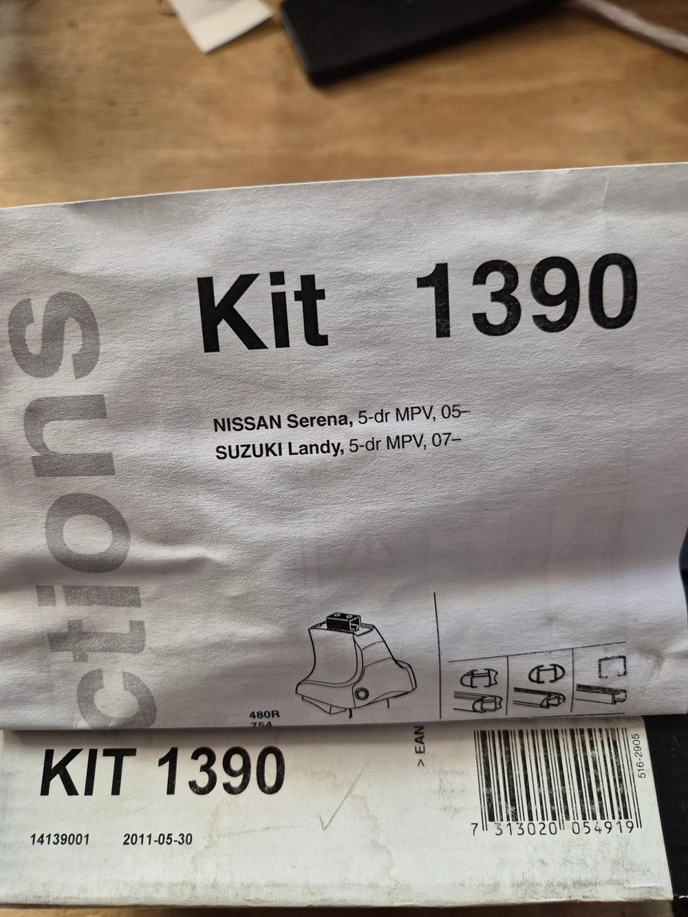 Thule 1390 Fitting Kit - Rare - SUZUKI Landy 2007 onward & Nissan Serena 2005 onward