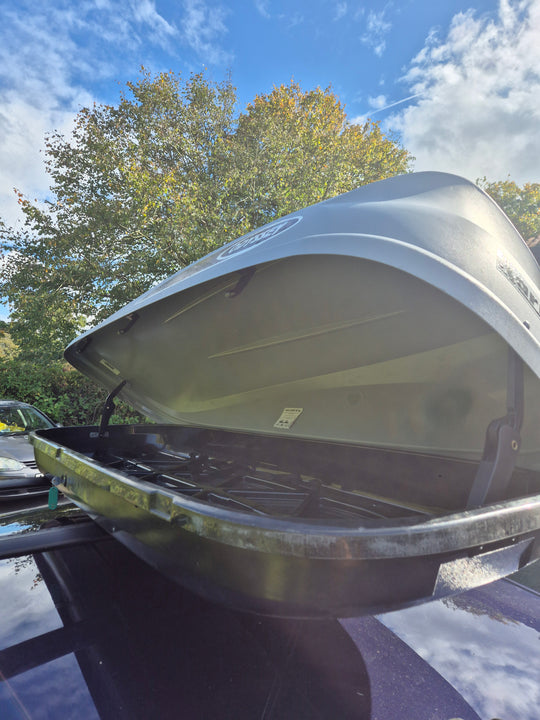 Karrite Odyssey 330L Roof Box Used