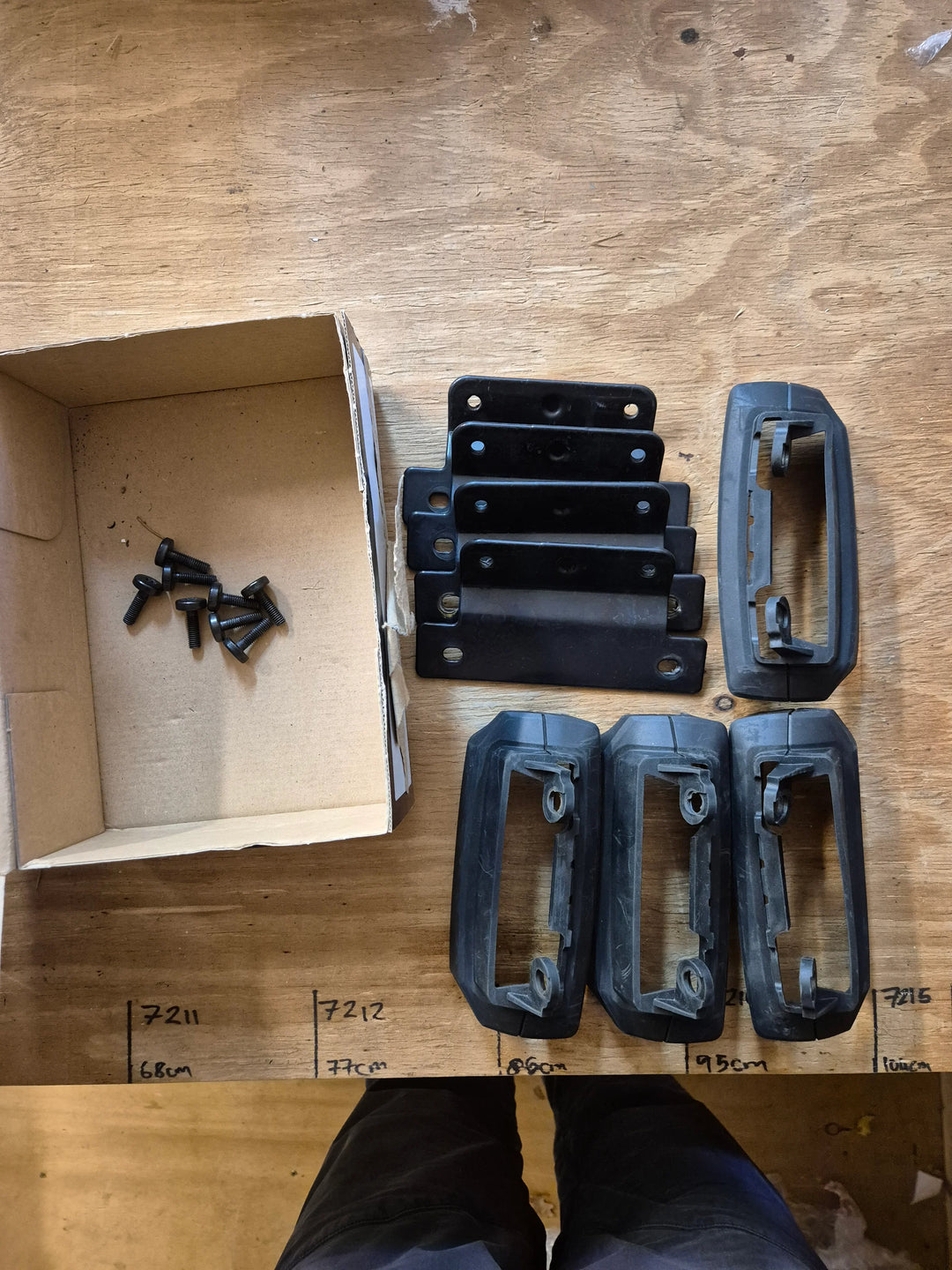 Thule 3118 Fitting Kit - HONDA CR-V, 5-dr SUV, 12–18 Used