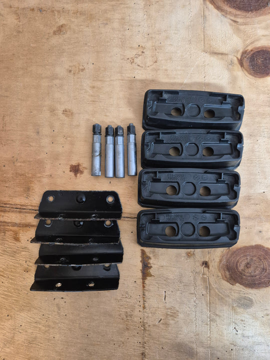 Thule 3042 Fitting Kit - HONDA CR-V, 5-dr SUV, 07-12 -Used