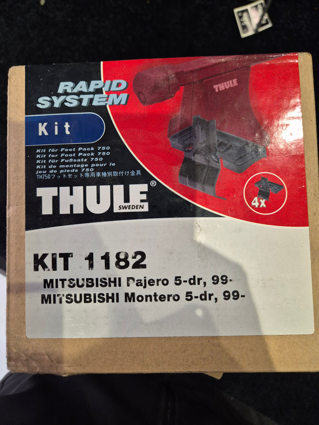 Thule 1182 Fitting Kit MITSUBISHI Pajero 1999 onward