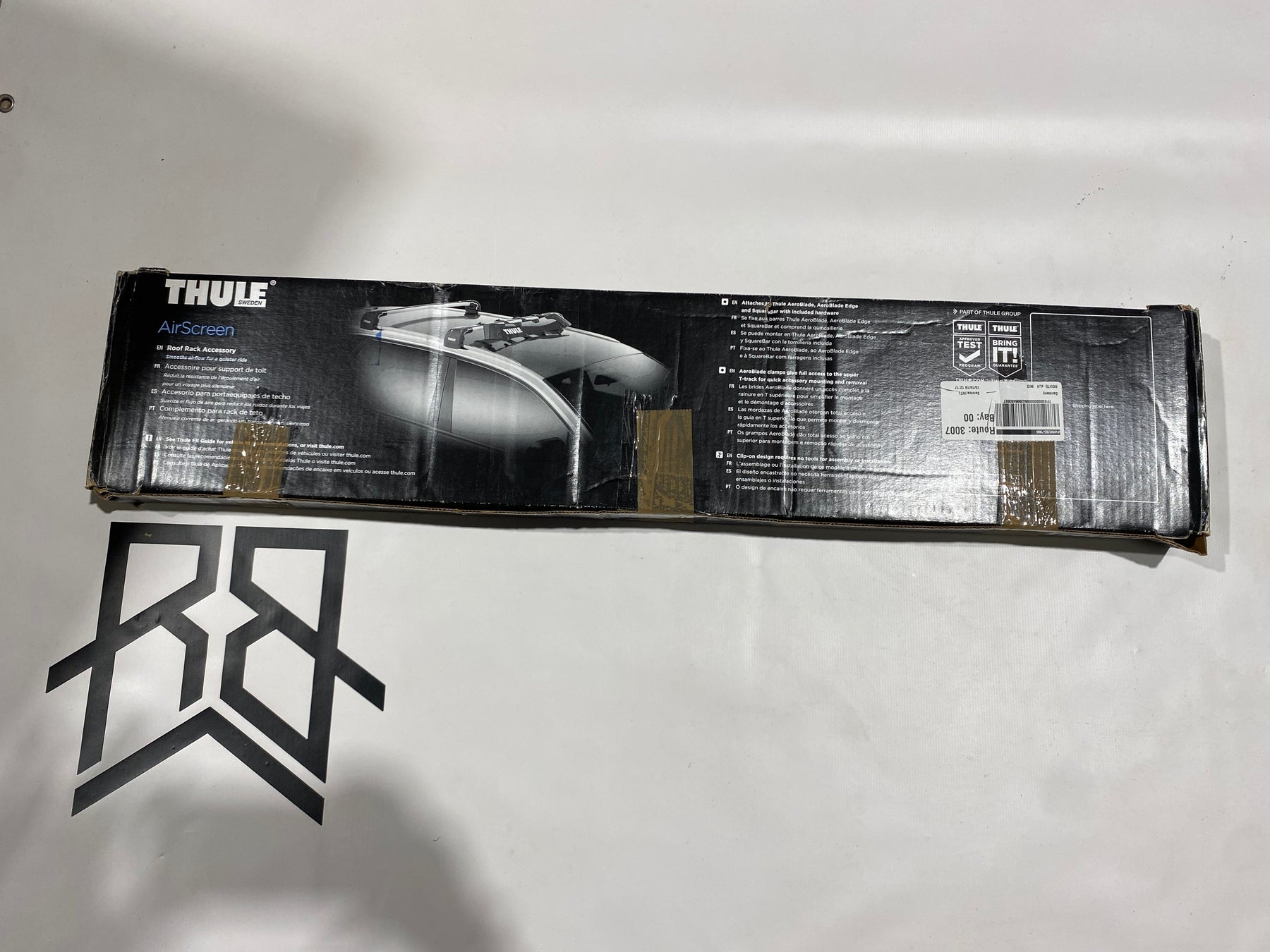 Thule 44 Air Screen Opened But Never Used Roof Boxed